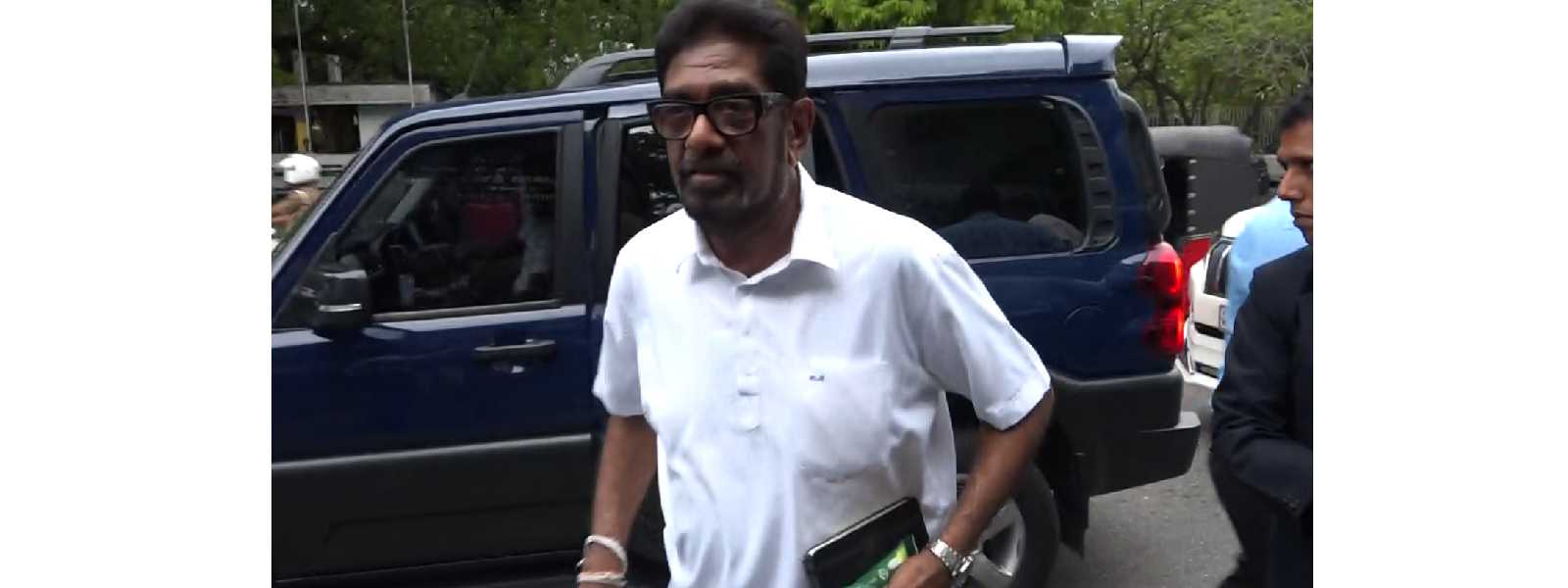 கெஹெலிய ரம்புக்வெல்ல விளக்கமறியலில்..