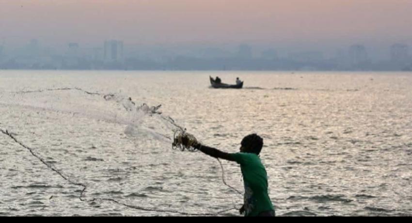 கைவிடப்பட்டிருந்த மீனவர் ஓய்வூதிய திட்டம் மீண்டும்