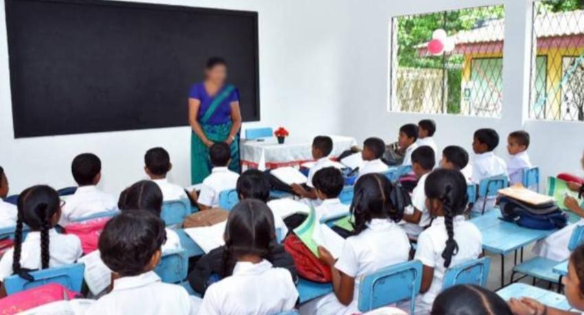 தரம் 1 தரம் 6 மாணவர்களுக்கு பாடப் புத்தகமில்லை