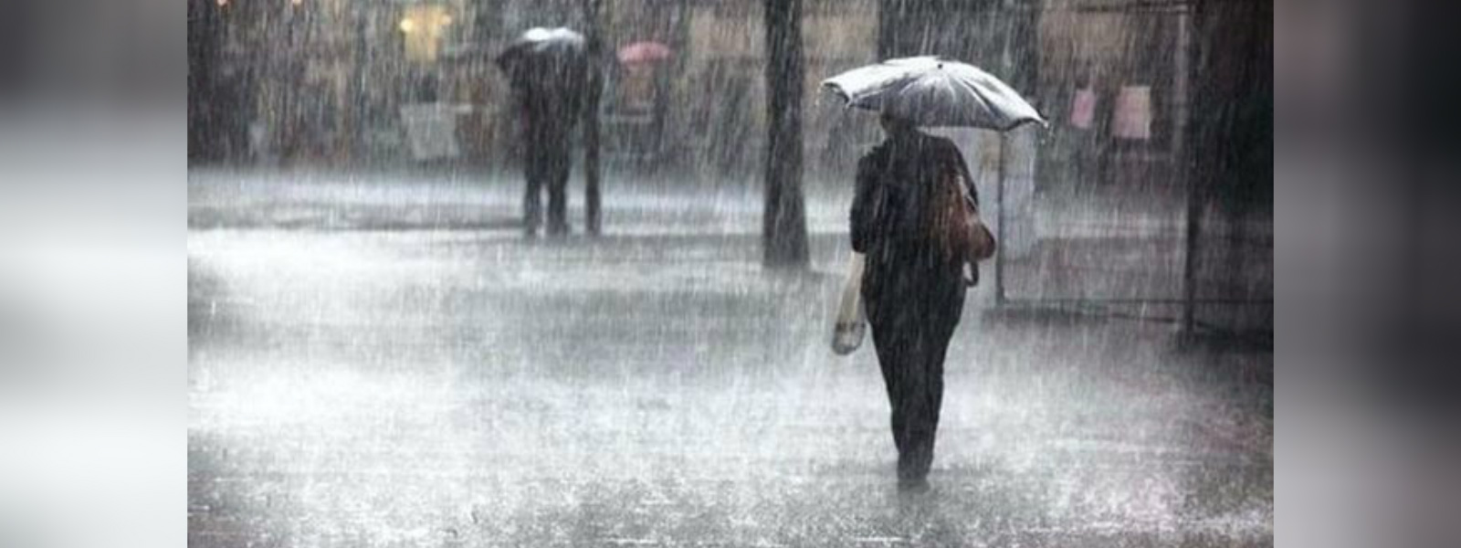 பிற்பகலில் இடியுடன் கூடிய மழை