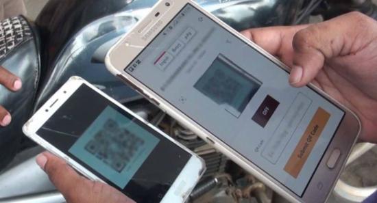 பெட்ரோலுக்கு இன்று நள்ளிரவு முதல் QR