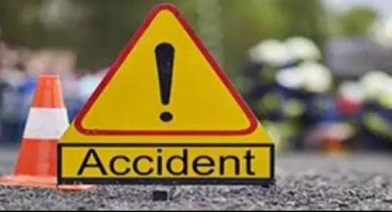 02 மோட்டார் சைக்கிள்கள் மோதிய விபத்தில் ஒருவர் பலி
